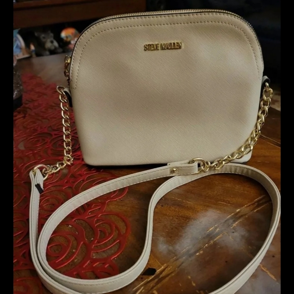 Purse Crossbody  Steve madden Great Condition Preowned